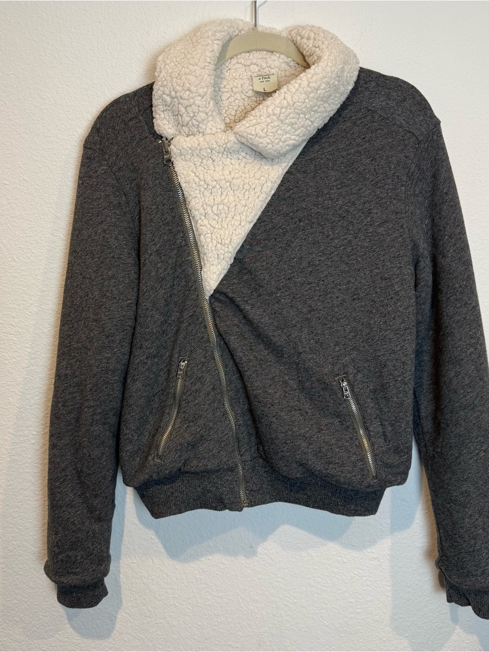 Abercrombie & Fitch Jacket Gray Sherpa Fleece Lined Full Zip Coat Women’s L EUC